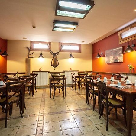 Hostal Los Canteros Golmayo 외부 사진