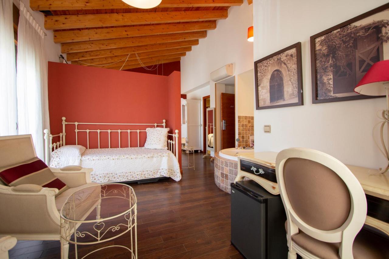 Hostal Los Canteros Golmayo 외부 사진