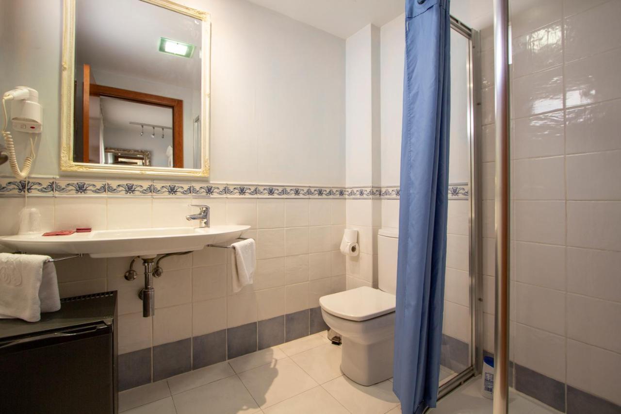 Hostal Los Canteros Golmayo 외부 사진