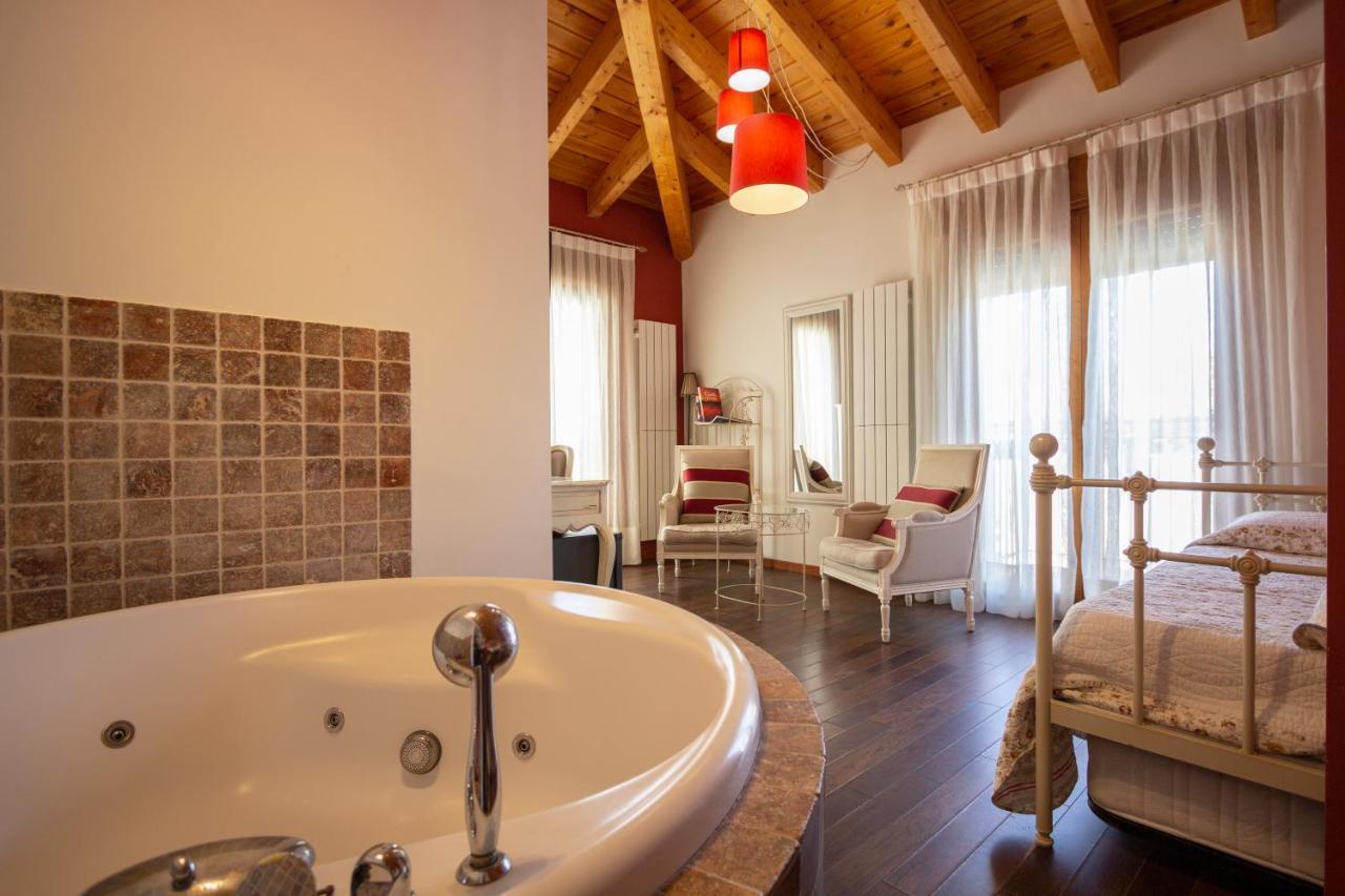 Hostal Los Canteros Golmayo 외부 사진
